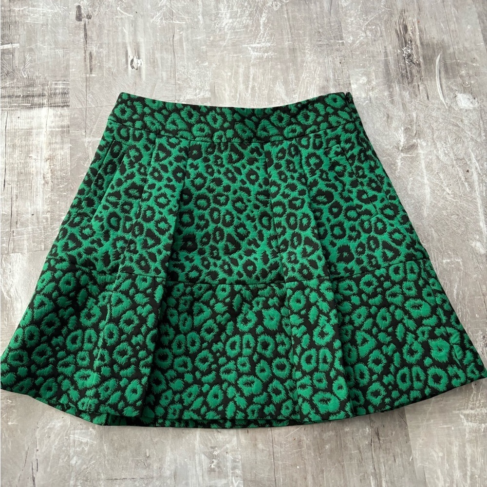 Banana Republic Green Leopard Print Jaquard Skirt - Picture 3 of 4